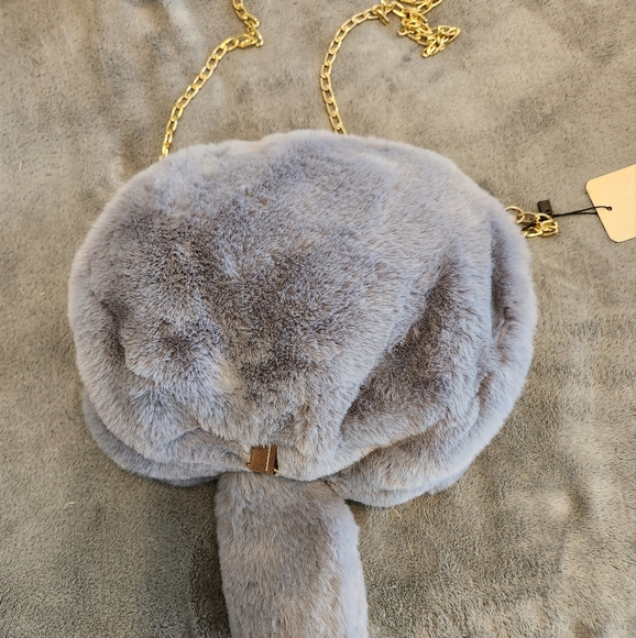 Cute plush kitty purse - Picture 2 of 3